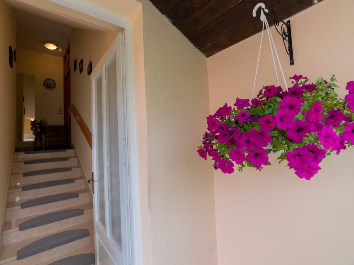 689 Banjol Apartment Exterior photo